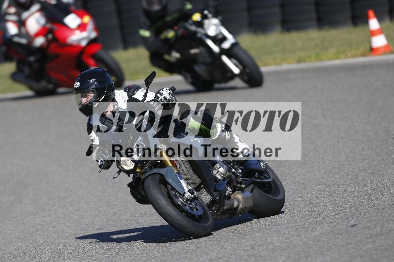 /45 15.09.2026  Trackday Domi Aegerter Trackday ADR/Gruppe gelb/unklar
